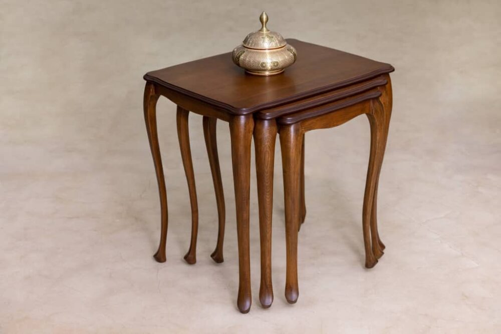 میز عسلی طرح لویی